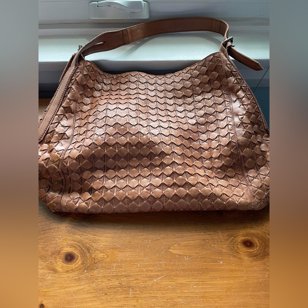 Woven satchel